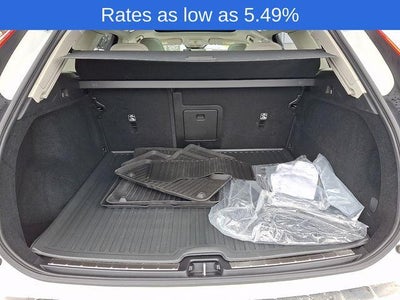 2023 Volvo XC60 B5 AWD Plus Bright Theme