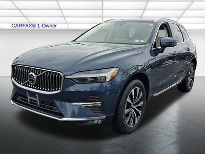 2023 Volvo XC60 B5 AWD Plus Bright Theme