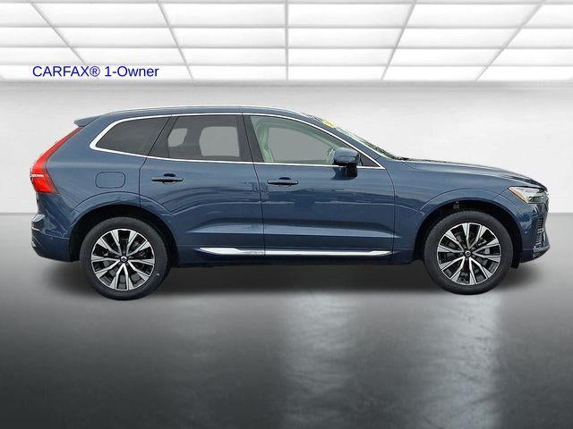 2023 Volvo XC60 B5 AWD Plus Bright Theme