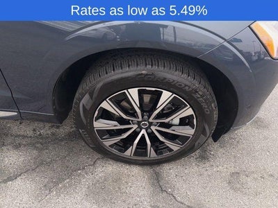 2023 Volvo XC60 B5 AWD Plus Bright Theme