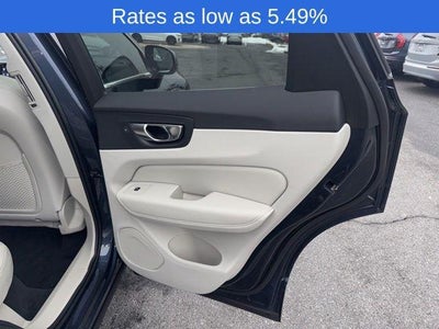 2023 Volvo XC60 B5 AWD Plus Bright Theme