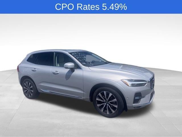 2023 Volvo XC60 B5 AWD Plus Bright Theme