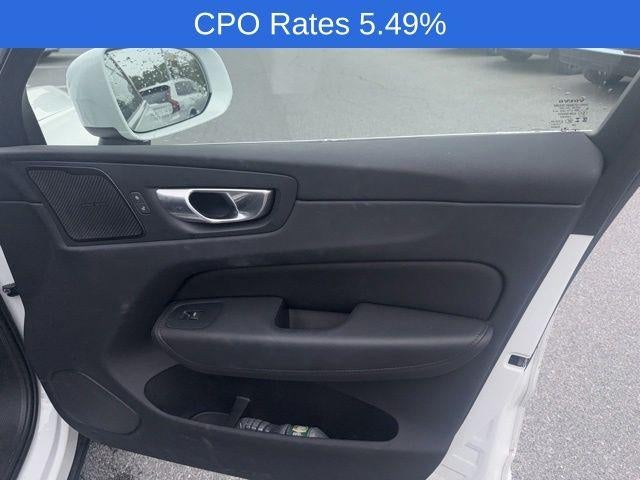 2023 Volvo XC60 B5 AWD Plus Bright Theme