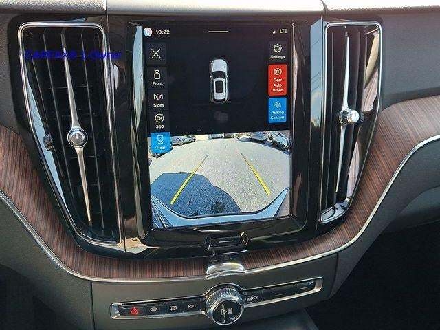 2023 Volvo XC60 B5 AWD Plus Bright Theme