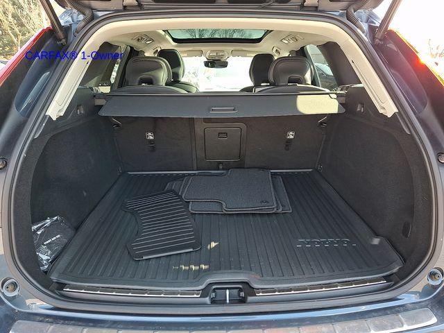 2023 Volvo XC60 B5 AWD Plus Bright Theme