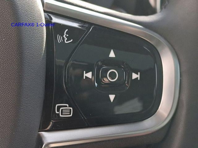 2023 Volvo XC60 B5 AWD Plus Bright Theme