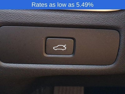 2023 Volvo XC60 B5 AWD Plus Bright Theme