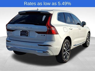 2023 Volvo XC60 B5 AWD Plus Bright Theme