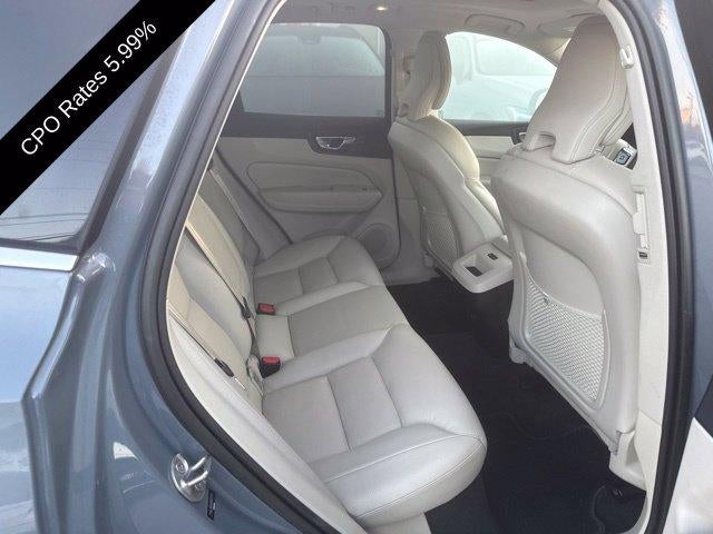 2023 Volvo XC60 B5 AWD Core