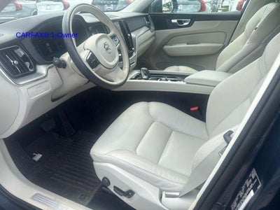2023 Volvo XC60 B5 AWD Core
