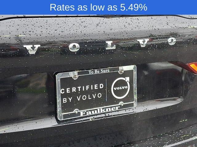 2023 Volvo XC60 B5 AWD Plus Dark Theme