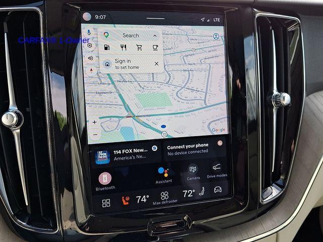 2023 Volvo XC60 B5 AWD Plus Dark Theme