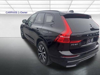 2023 Volvo XC60 B5 AWD Plus Dark Theme
