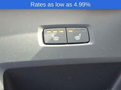 2023 Volvo XC60 B5 AWD Plus Dark Theme