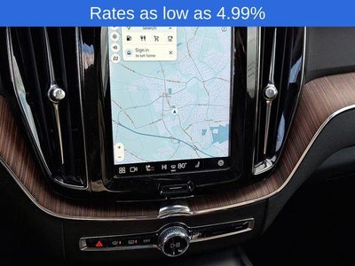 2023 Volvo XC60 B5 AWD Plus Dark Theme