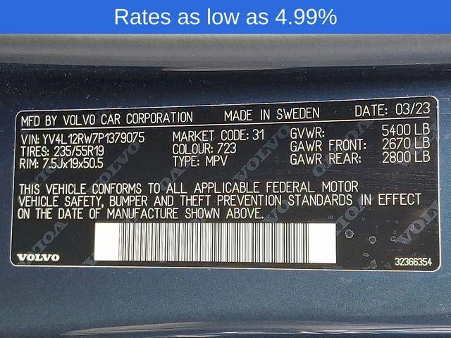 2023 Volvo XC60 B5 AWD Plus Dark Theme