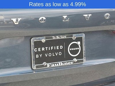 2023 Volvo XC60 B5 AWD Plus Dark Theme