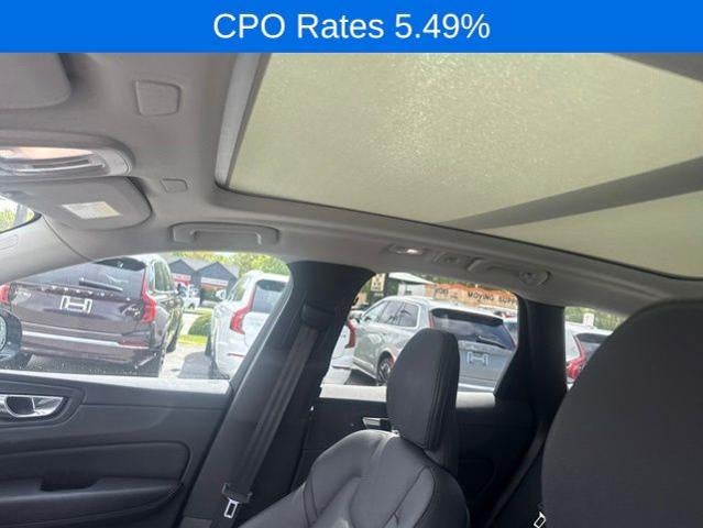 2023 Volvo XC60 B5 AWD Plus Dark Theme
