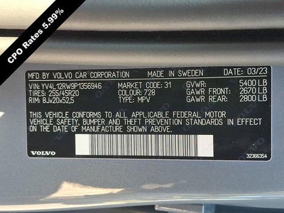 2023 Volvo XC60 B5 AWD Plus Dark Theme
