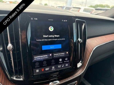 2023 Volvo XC60 B5 AWD Plus Dark Theme