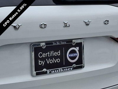 2023 Volvo XC60 B5 AWD Plus Dark Theme