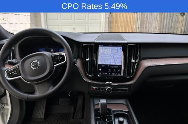 2023 Volvo XC60 B5 AWD Plus Dark Theme