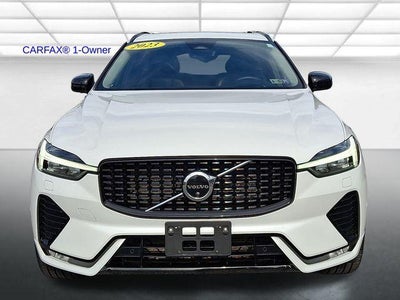 2023 Volvo XC60 B5 AWD Ultimate Dark Theme