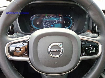 2023 Volvo XC60 B5 AWD Ultimate Dark Theme