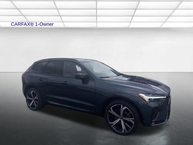 2023 Volvo XC60 B5 AWD Ultimate Dark Theme