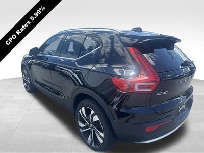 2024 Volvo XC40 B5 AWD Plus Bright Theme