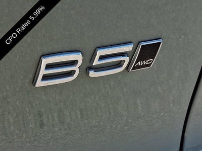 2024 Volvo XC40 B5 AWD Plus Bright Theme