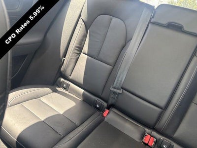 2024 Volvo XC40 B5 AWD Plus Dark Theme