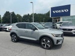 2024 Volvo XC40 B5 AWD Plus Dark Theme