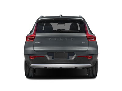 2024 Volvo XC40 B5 AWD Ultimate Dark Theme