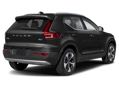 2025 Volvo XC40 B5 AWD Ultra Dark Theme