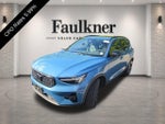 2025 Volvo XC40 B5 AWD Ultra Dark Theme