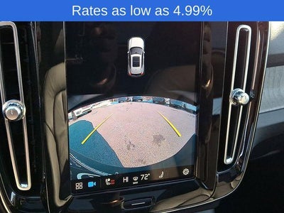 2023 Volvo XC40 B5 AWD Plus Bright Theme