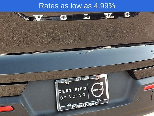 2023 Volvo XC40 B5 AWD Plus Bright Theme