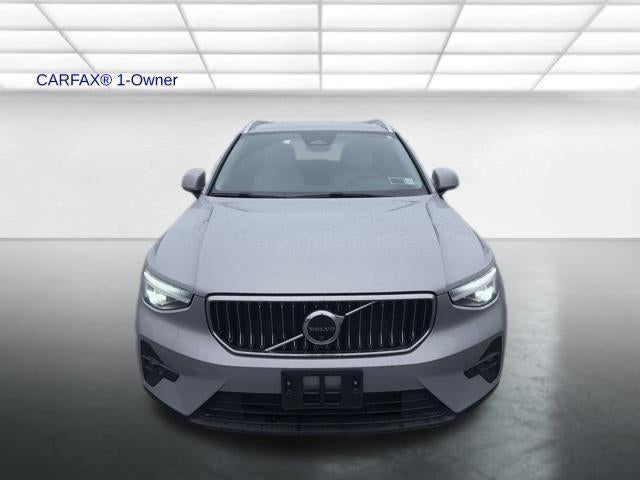 2023 Volvo XC40 B5 AWD Plus Bright Theme