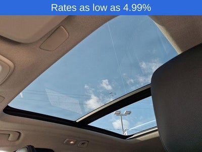 2023 Volvo XC40 B5 AWD Plus Dark Theme