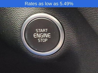 2023 Volvo XC40 B5 AWD Plus Dark Theme