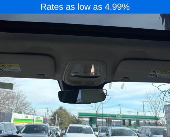 2023 Volvo XC40 B5 AWD Plus Dark Theme