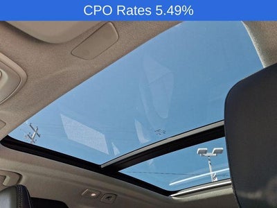 2023 Volvo XC40 B5 AWD Plus Dark Theme