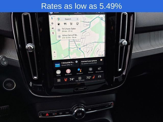 2023 Volvo XC40 B5 AWD Plus Dark Theme