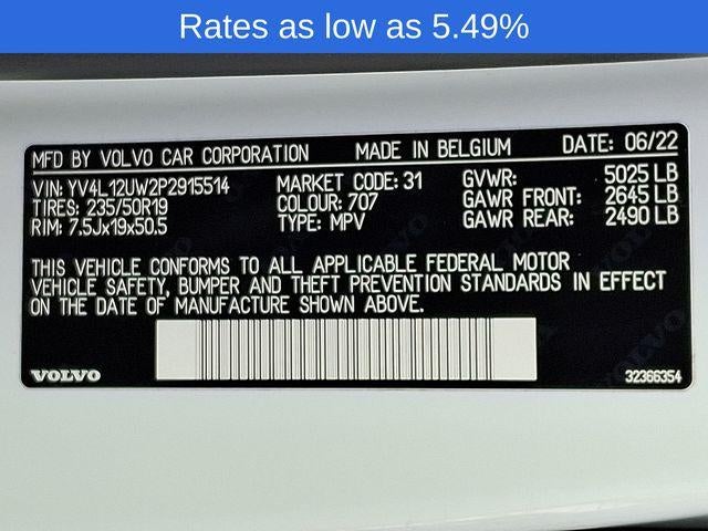 2023 Volvo XC40 B5 AWD Plus Dark Theme