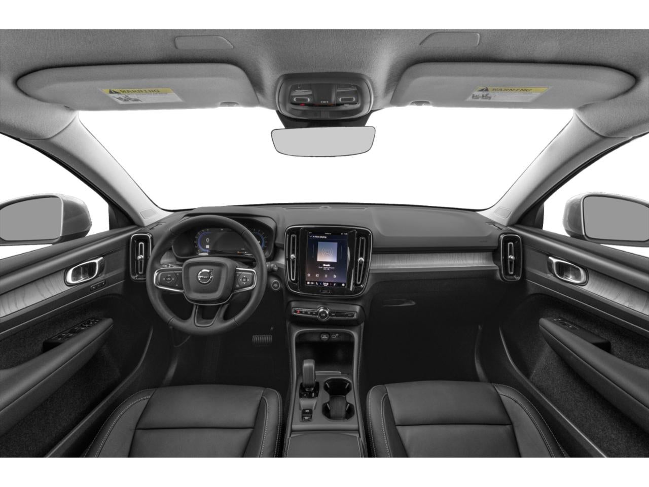2023 Volvo XC40 B5 AWD Plus Dark Theme