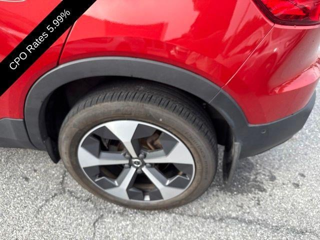 2023 Volvo XC40 B5 AWD Plus Dark Theme