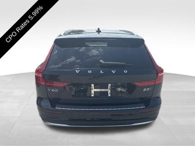 2024 Volvo V60 Cross Country B5 AWD Ultimate