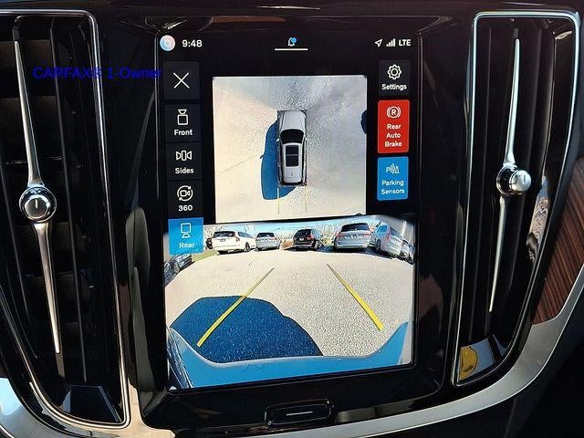 2025 Volvo V60 Cross Country B5 AWD Plus