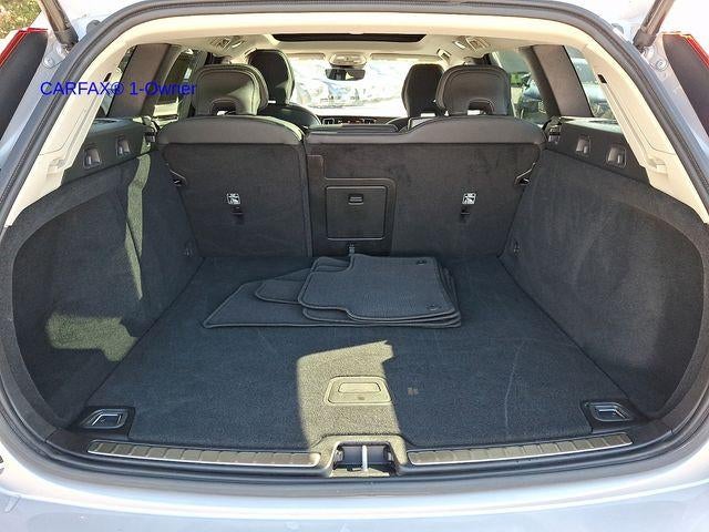 2025 Volvo V60 Cross Country B5 AWD Plus